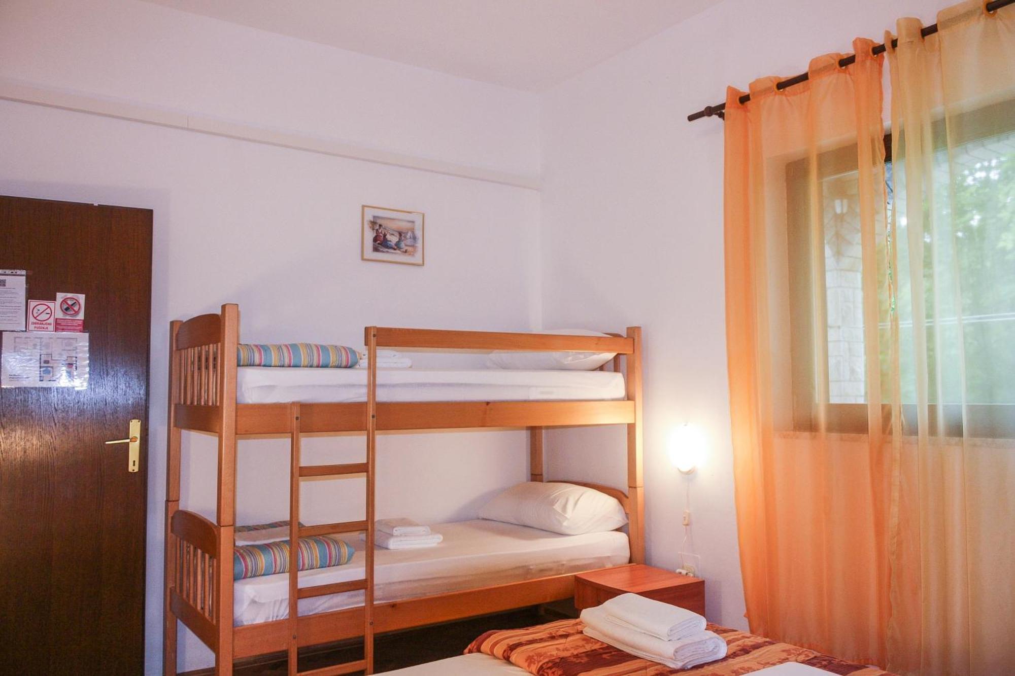 Apartment Suzy Vantacici Szoba fotó